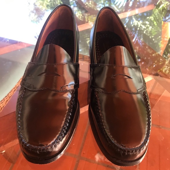 G.H. Bass & Co. Other - Weejuns genuine leather black dress shoes